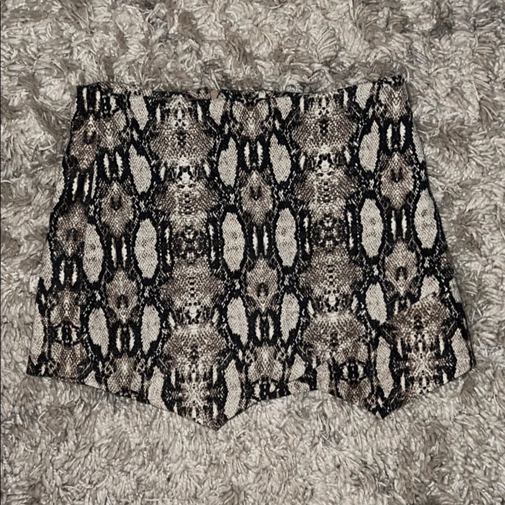 snakeskin skort